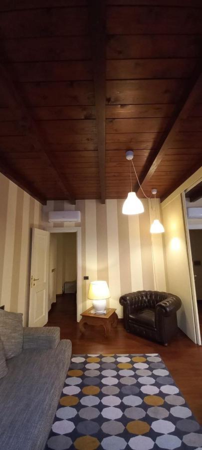 Daisy Apartment In Centro A Como Eksteriør bilde