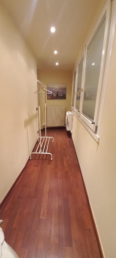 Daisy Apartment In Centro A Como Eksteriør bilde